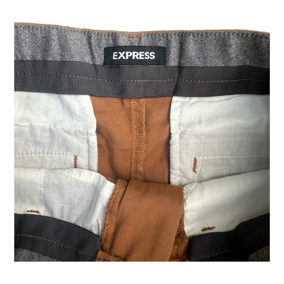 Men’s express flat front brown shorts - Picture 5 of 5